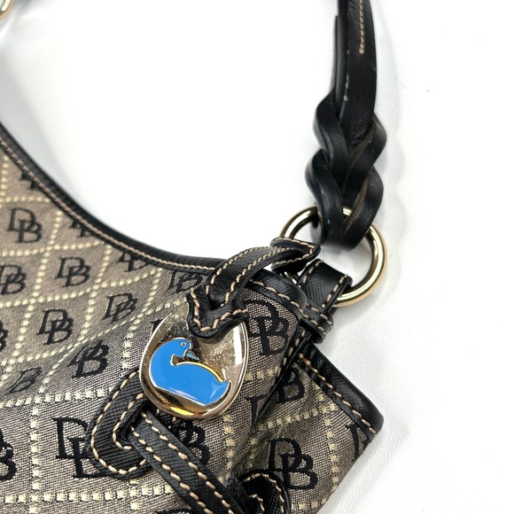 Dooney & Bourke | Dark Grey Signature Shoulder Bag Large - Picture 3 of 10